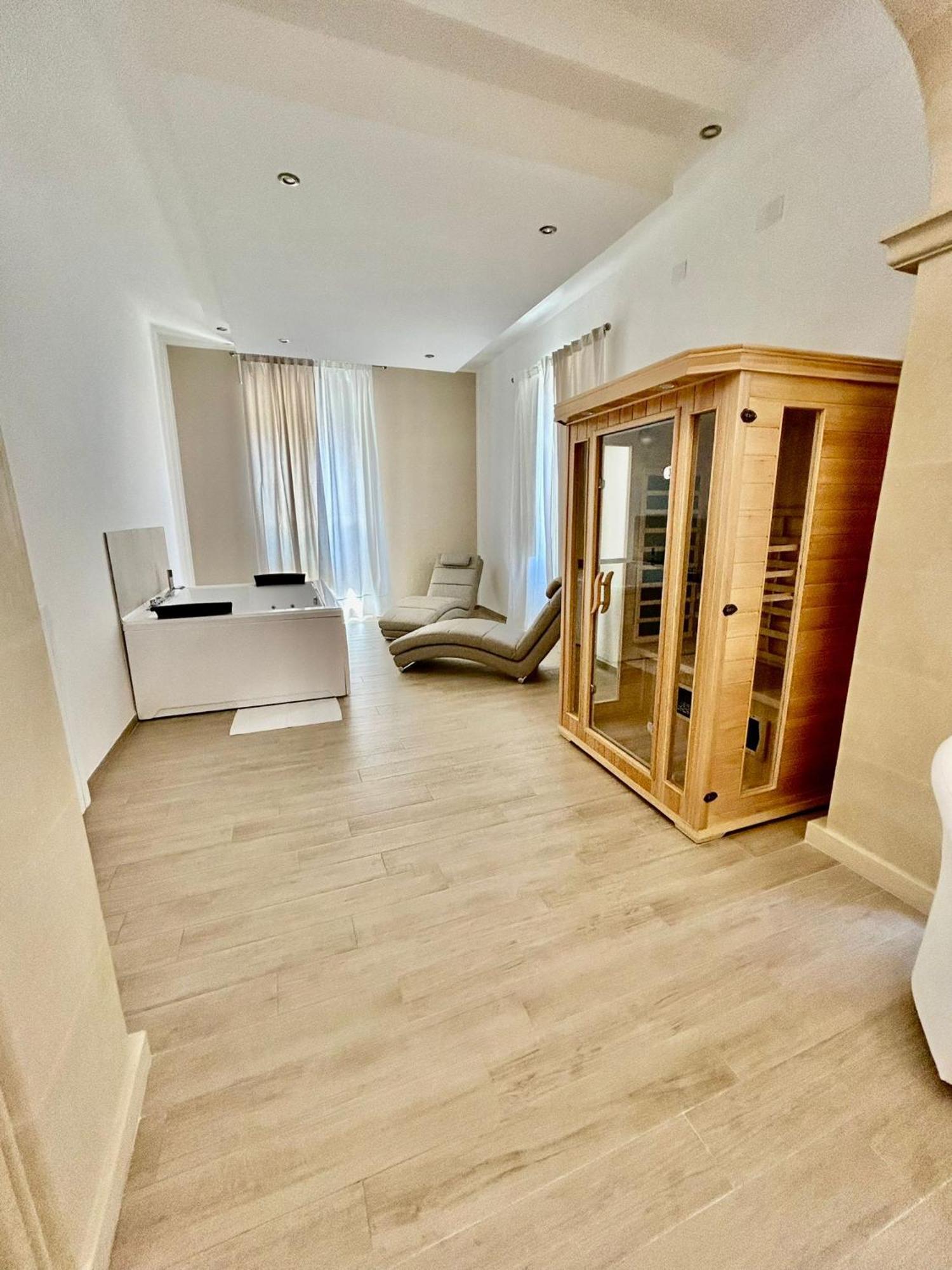 Bed E Suite Domar Brindisi Exterior foto